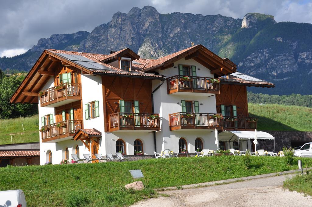 Agriturismo Pianrestel กาวาเลเซ ภายนอก รูปภาพ